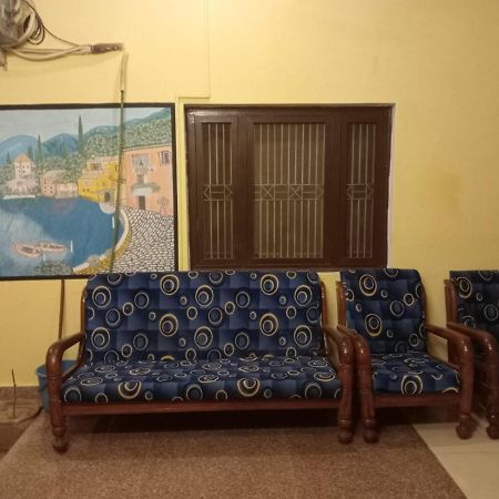Gangotri Inn Βαρανάσι Εξωτερικό φωτογραφία